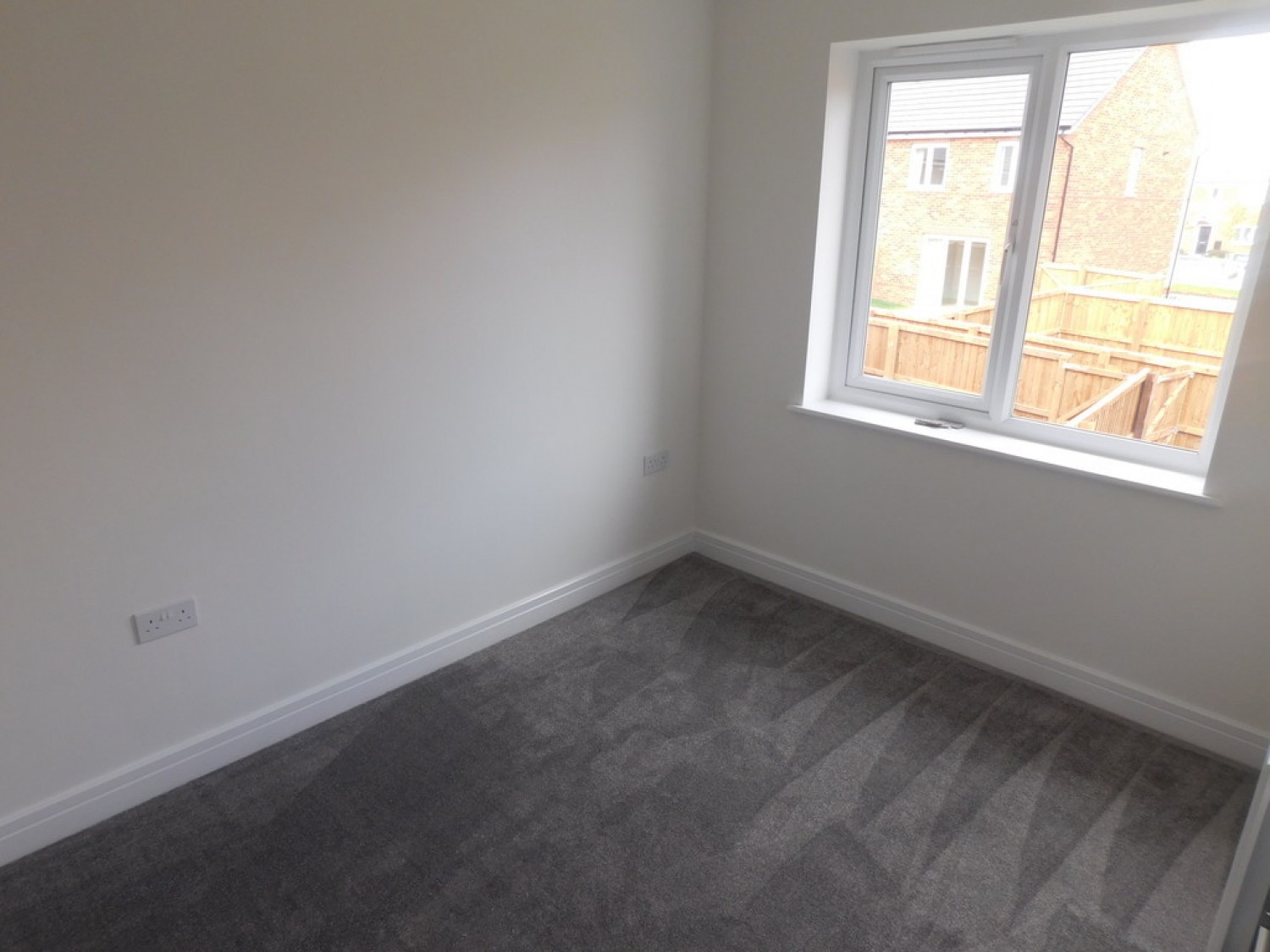 3 bedroom House for Letting Rosebay Gardens, Kings Clipstone, Nottinghamshire