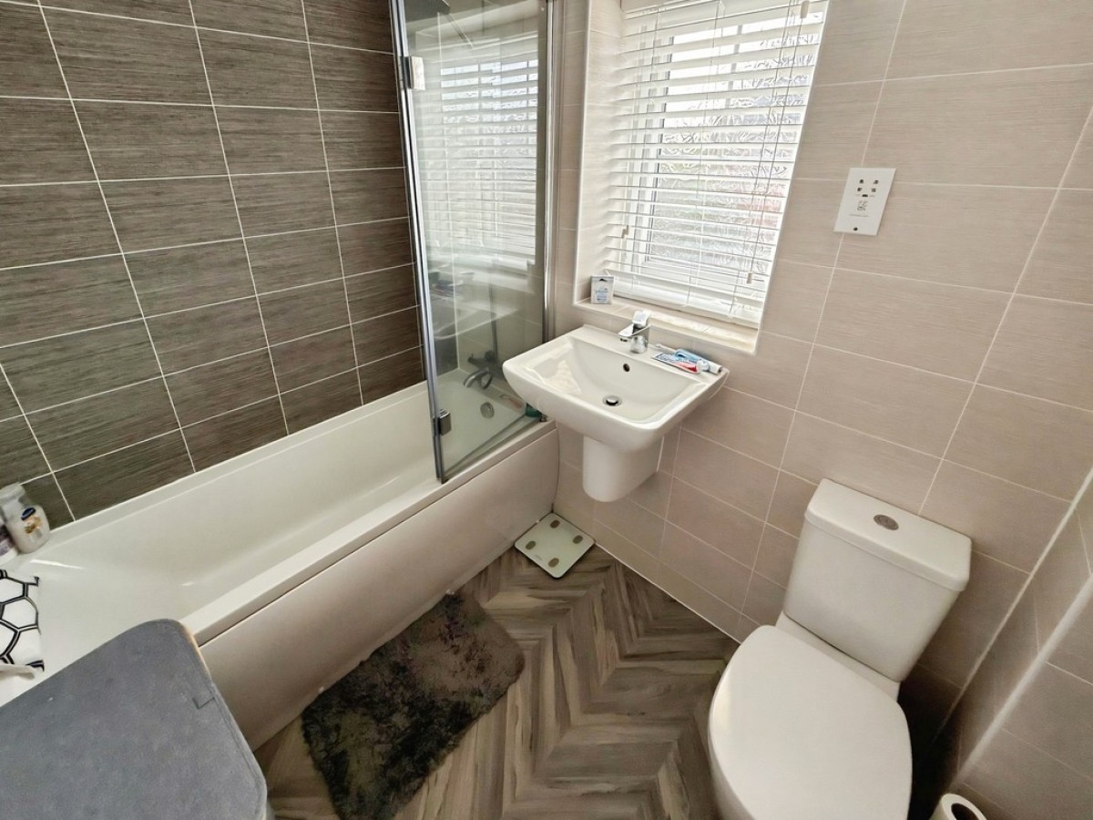 Hilcote Drive, Kings Clipstone, Mansfield