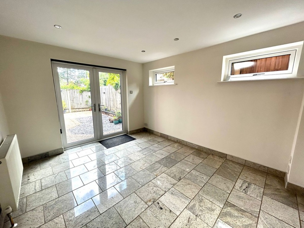 Harlow Avenue, Mansfield