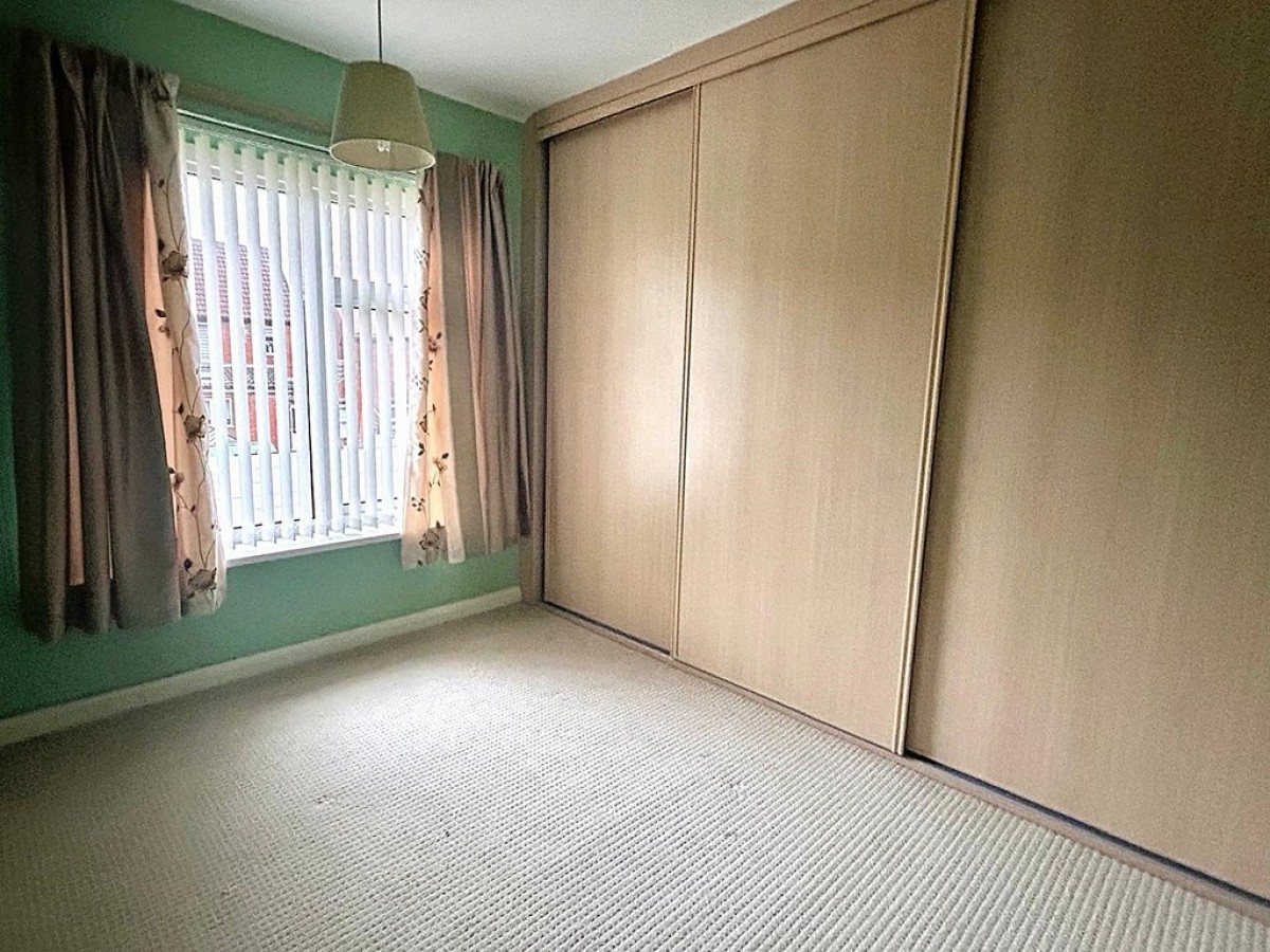 Oak Tree Road, Sutton In Ashfield