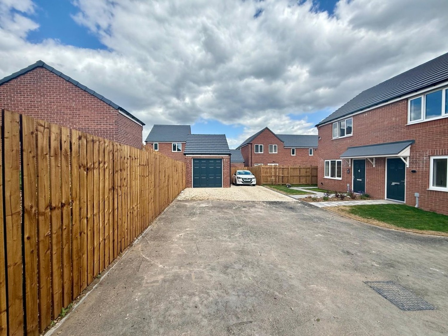 Curie Close, Forest Town, Mansfield