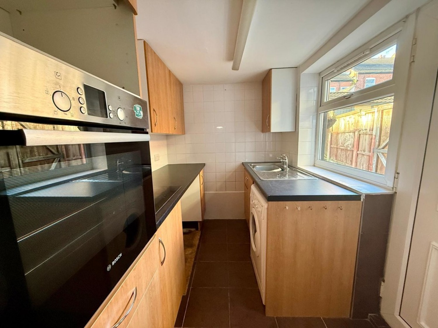 3 bedroom House in Vale Road, Mansfield Woodhouse, Nottinghamshire