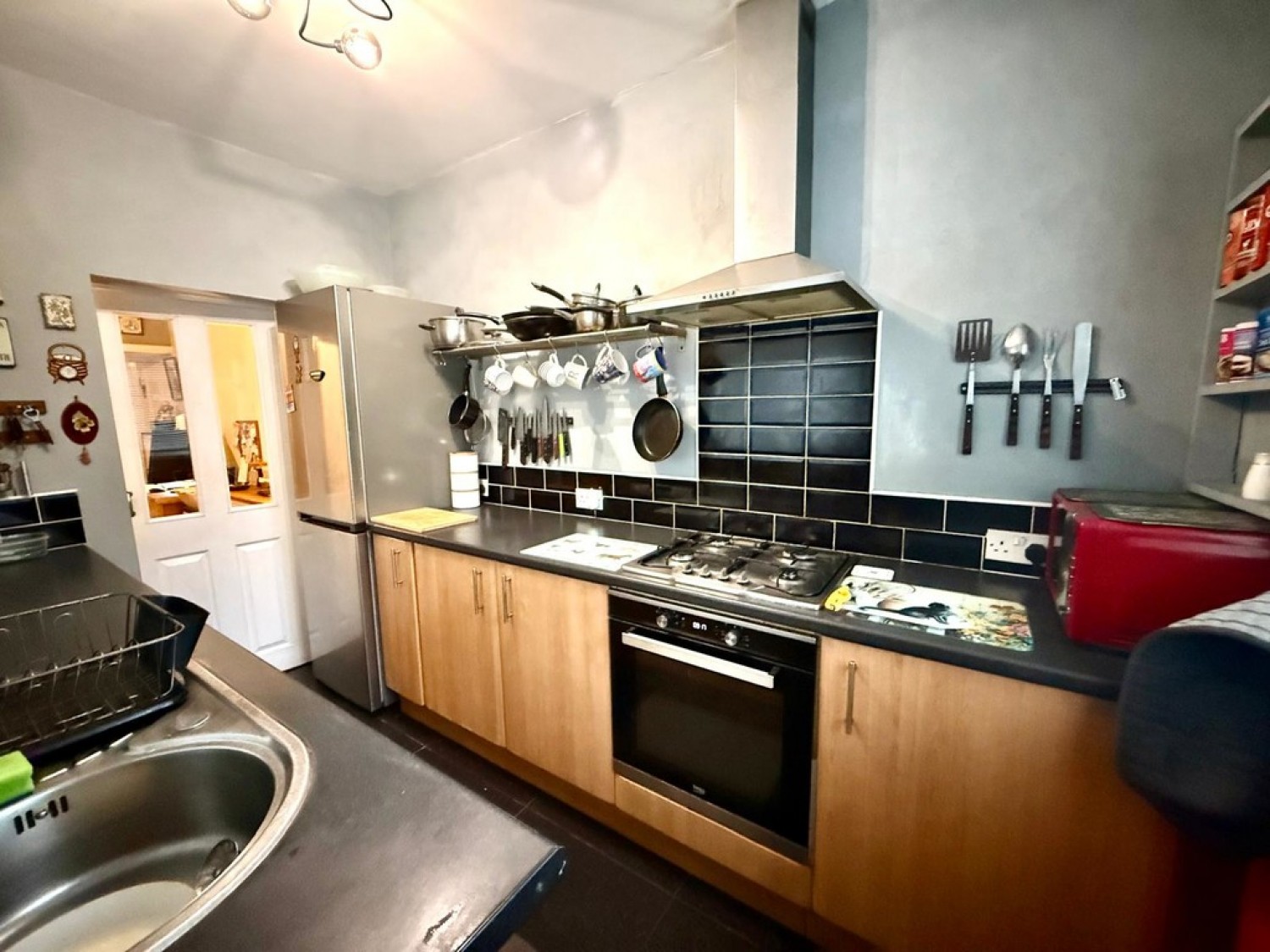 Montague Street, Mansfield