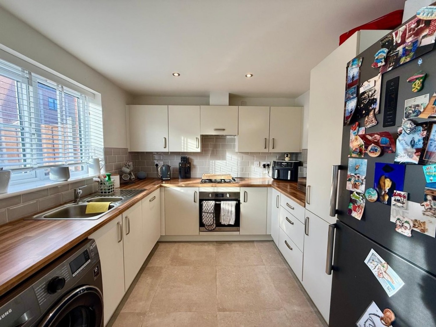 3 bedroom House for Sale Bilberry Drive, Shirebrook, Mansfield