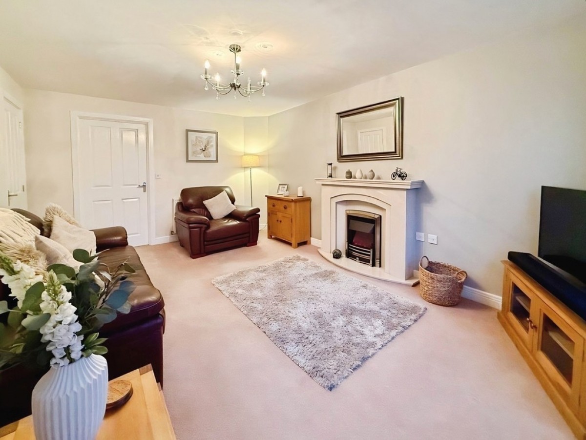 Debdale Way, Mansfield Woodhouse, Mansfield