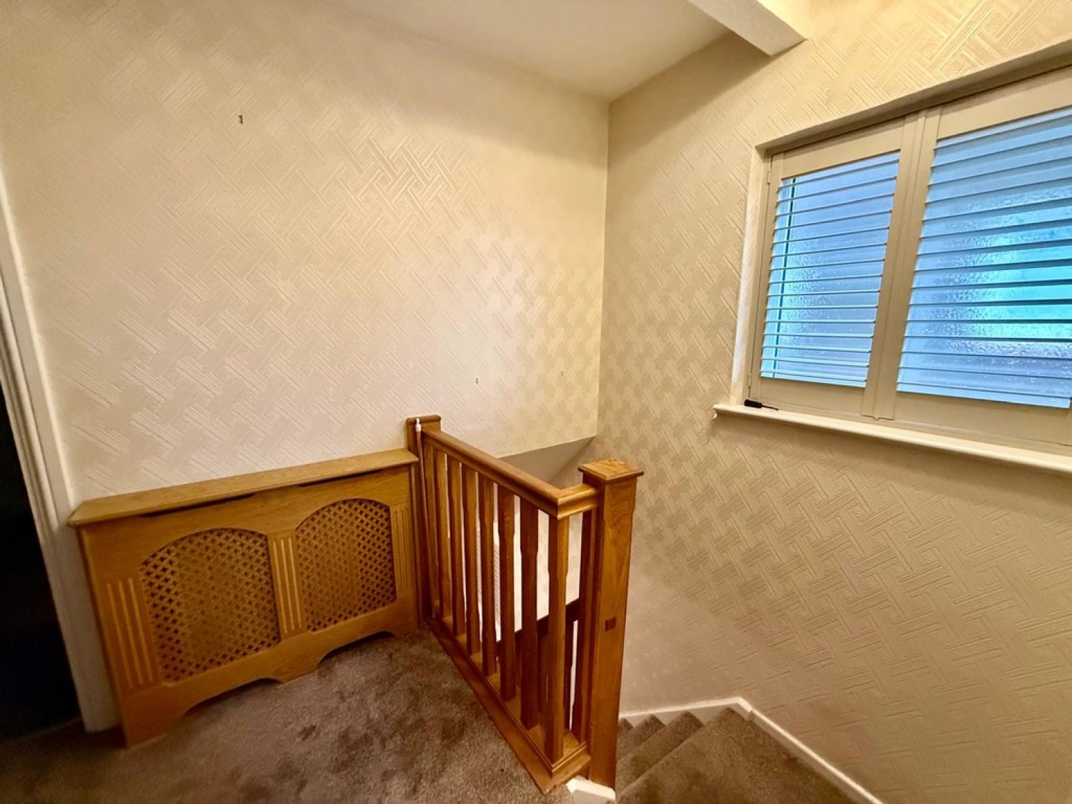 3 bedroom House in Mansfield Road, Sutton In Ashfield