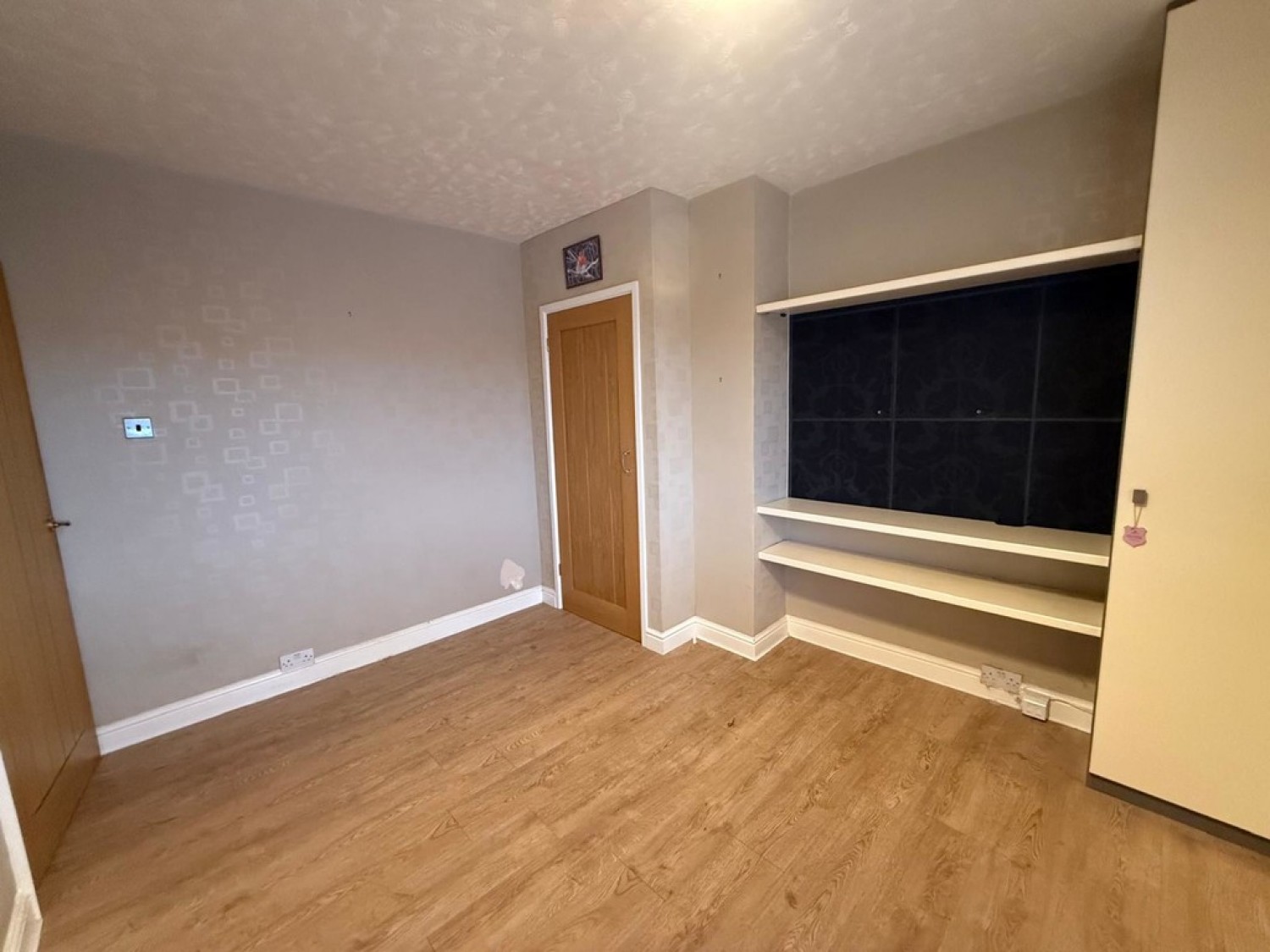 3 bedroom House in Mansfield Road, Sutton In Ashfield