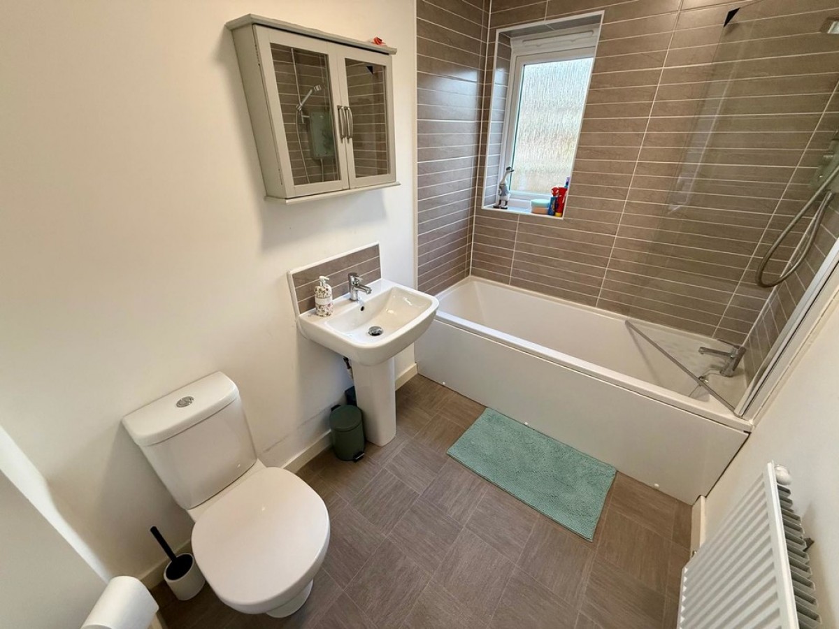 Mandalay Road, Pleasley