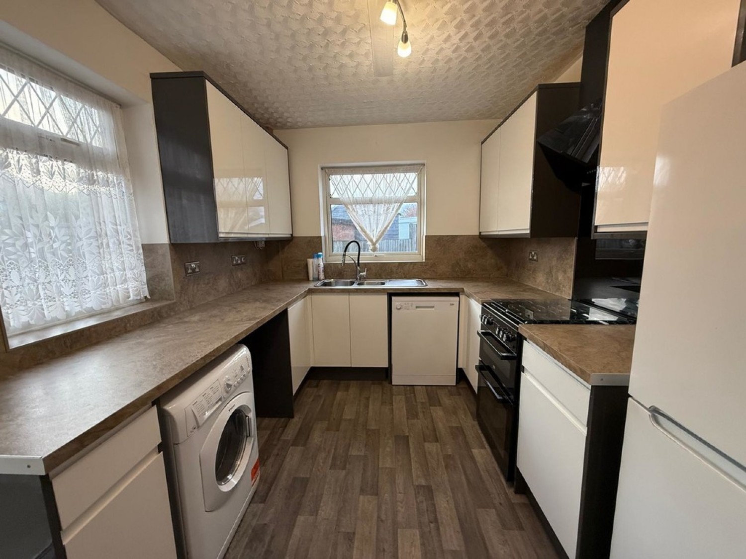 2 bedroom House in Westfield Lane, Mansfield, Nottinghamshire
