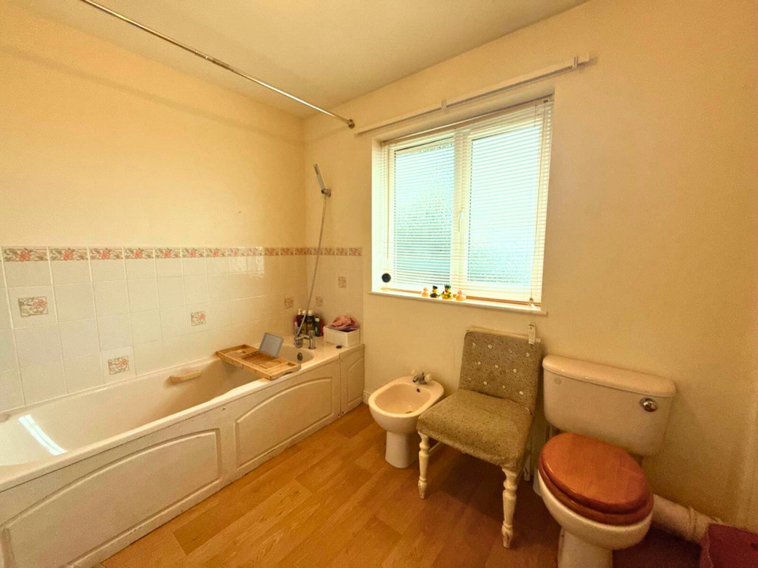 4 bedroom House in Meden Avenue, Warsop, Mansfield