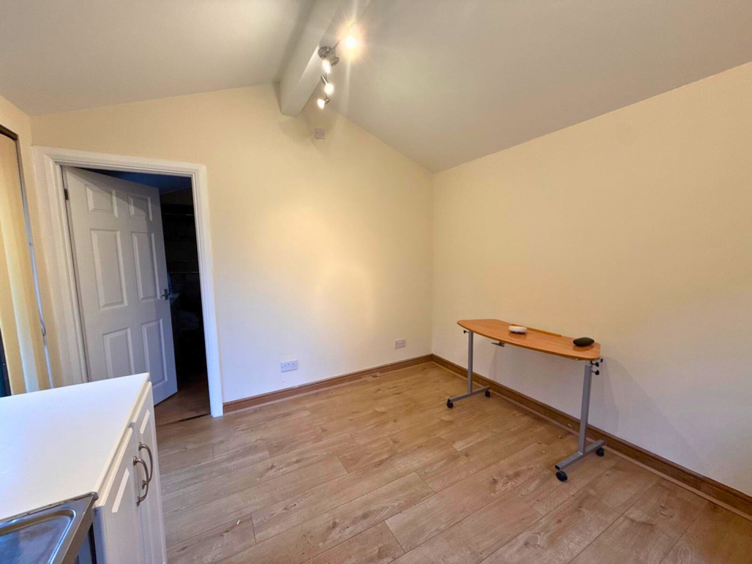 4 bedroom House in Meden Avenue, Warsop, Mansfield