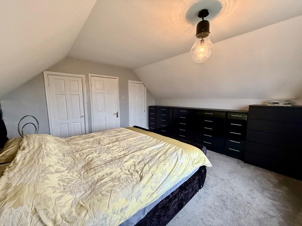 Riding Hill Avenue, Shirebrook, Mansfield