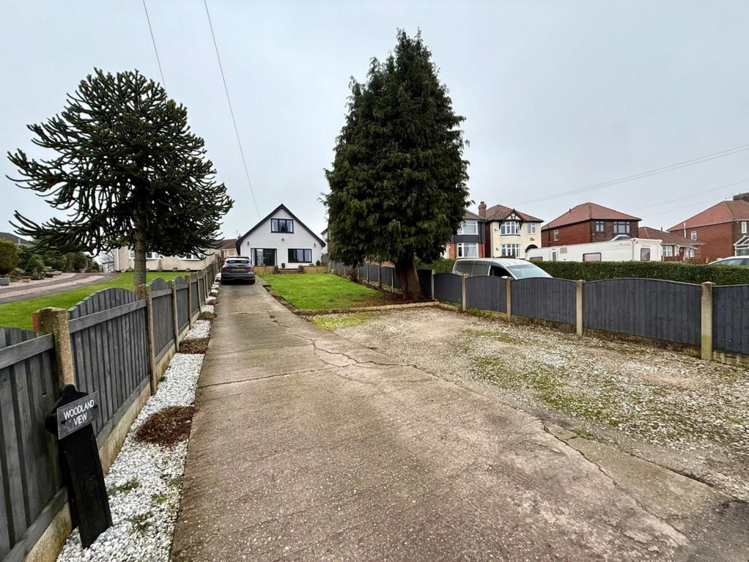 3 bedroom Bungalow in Riding Hill Avenue, Shirebrook, Mansfield