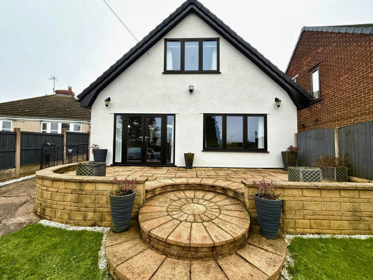 3 bedroom Bungalow in Riding Hill Avenue, Shirebrook, Mansfield