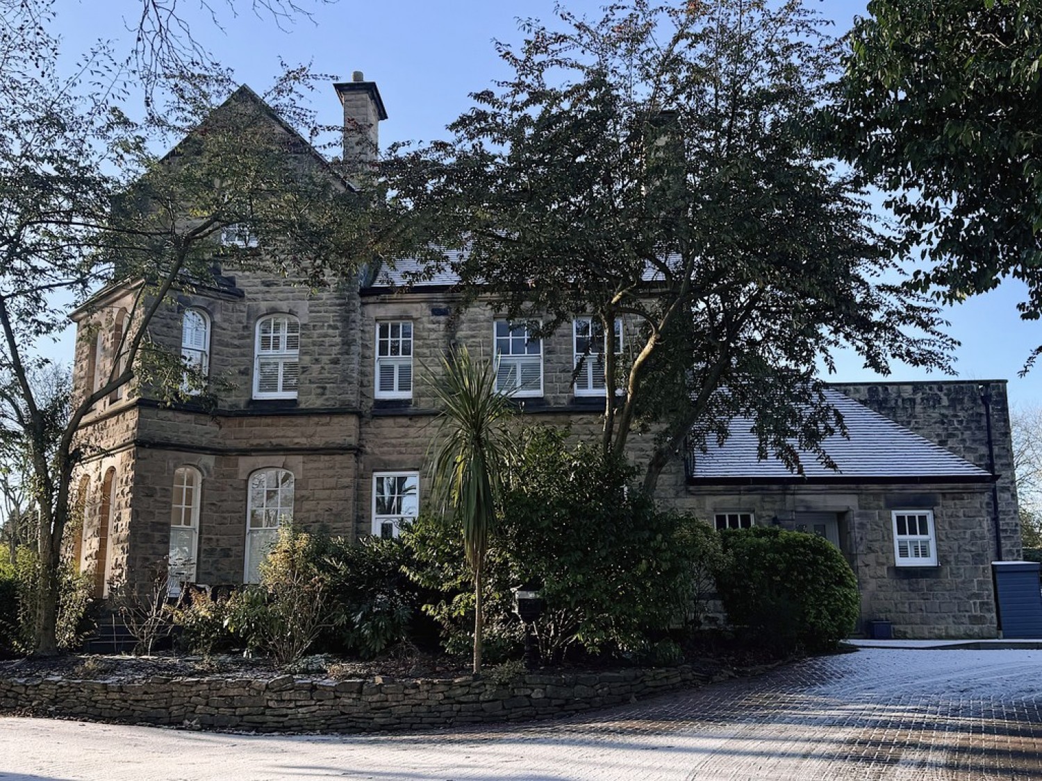 3 bedroom Flat in The Quadrangle, Mansfield, Nottinghamshire