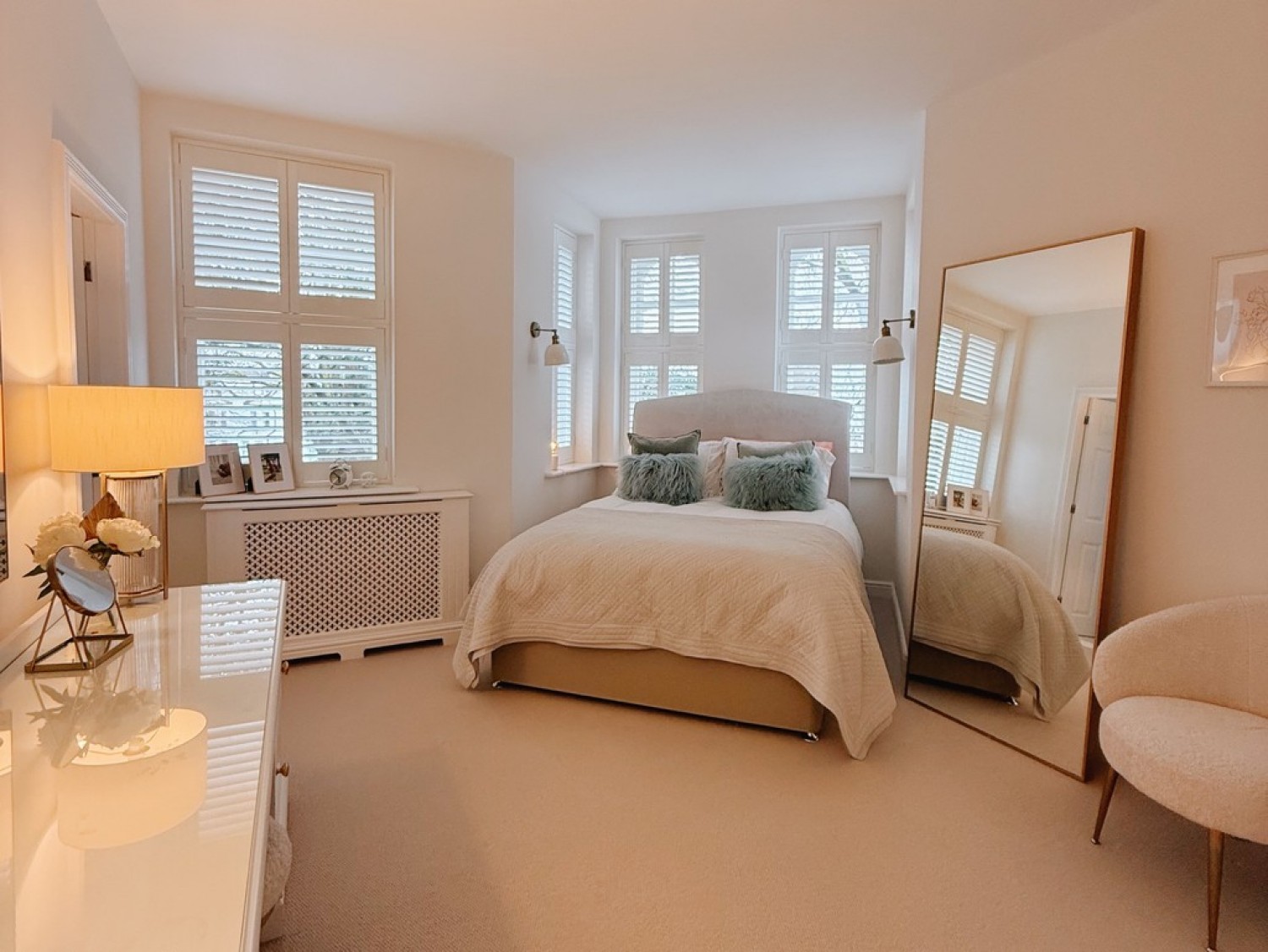 3 bedroom Flat in The Quadrangle, Mansfield, Nottinghamshire