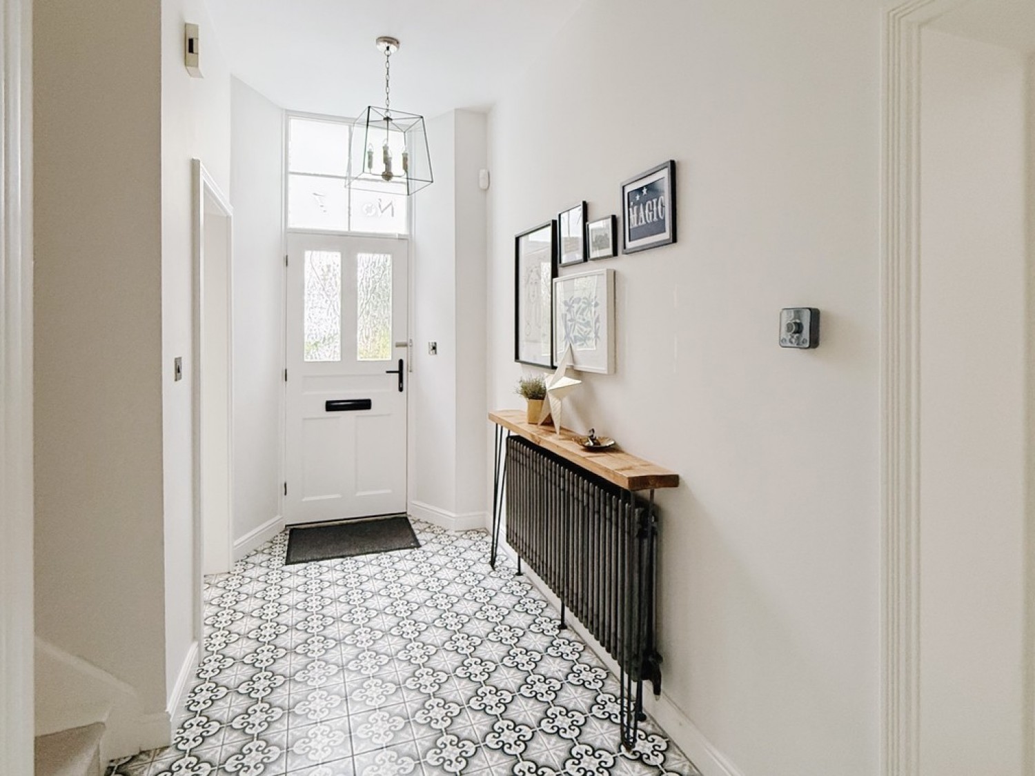 3 bedroom Flat in The Quadrangle, Mansfield, Nottinghamshire