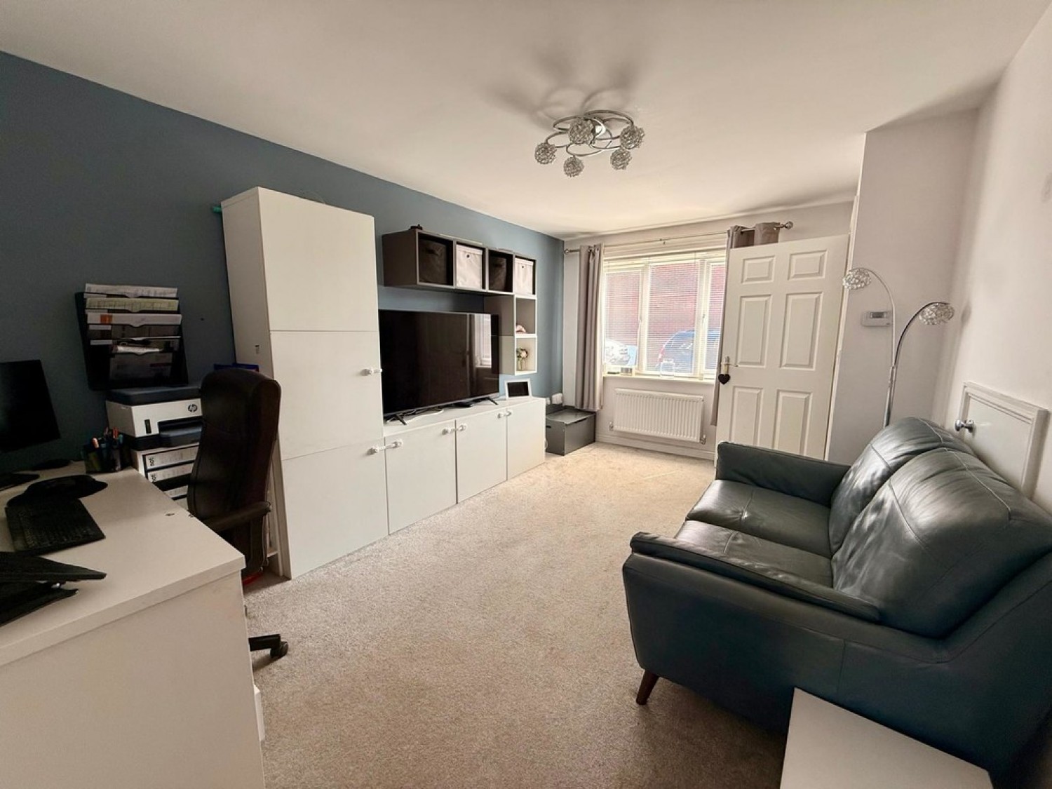 2 bedroom House in Sir Brian Way, Bilsthorpe, Nottinghamshire