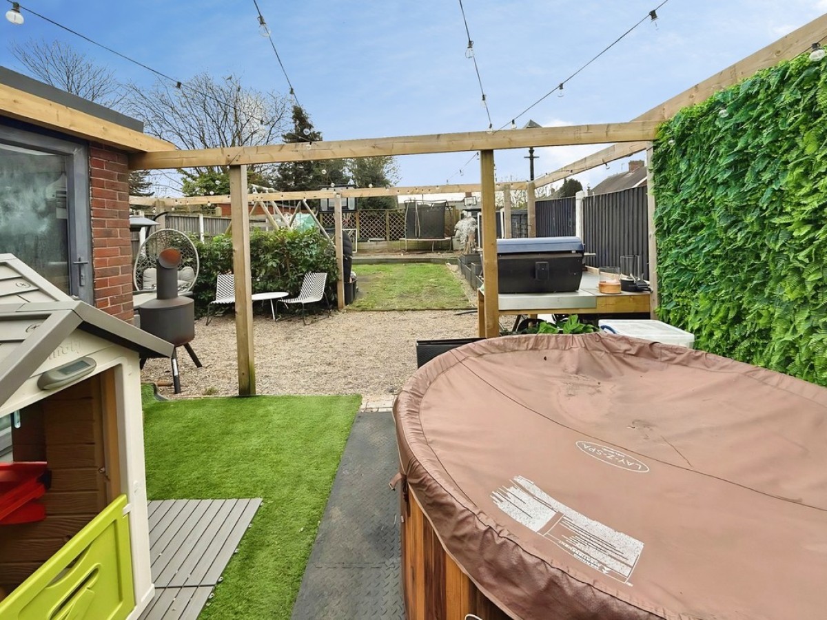 Louwil Avenue, Mansfield Woodhouse, Nottinghamshire