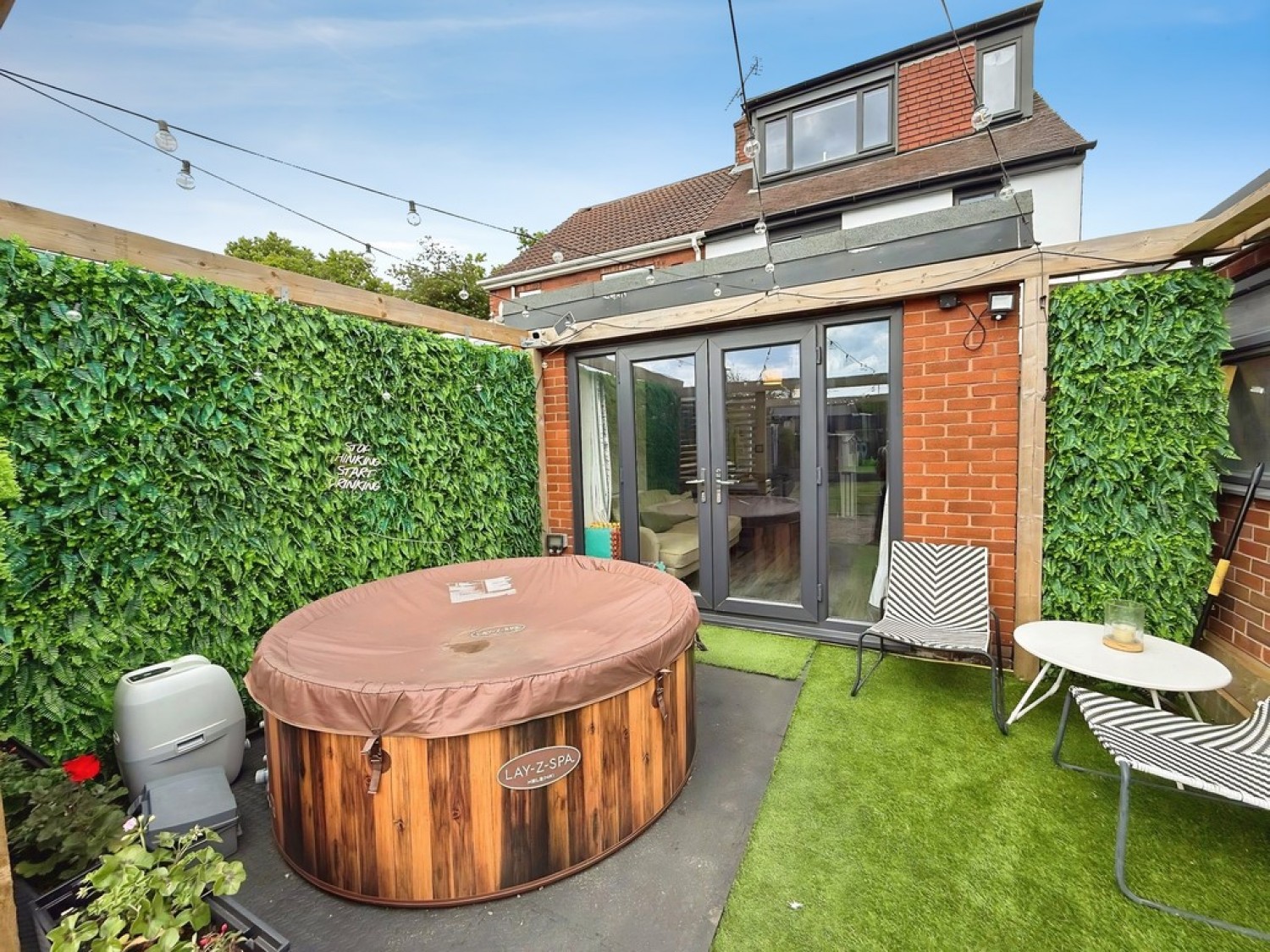 3 bedroom House for Sale Louwil Avenue, Mansfield Woodhouse, Nottinghamshire