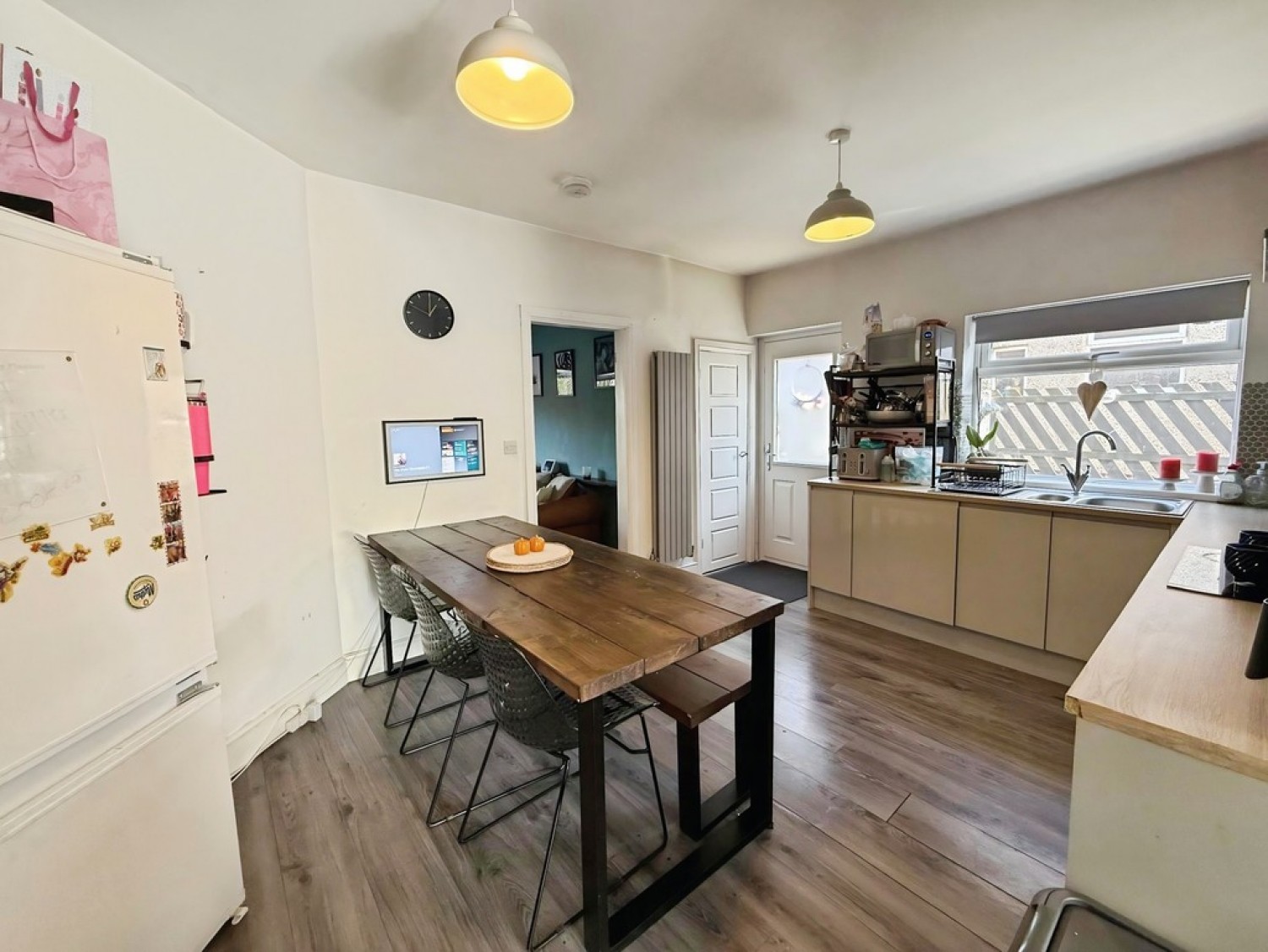 3 bedroom House for Sale Louwil Avenue, Mansfield Woodhouse, Nottinghamshire