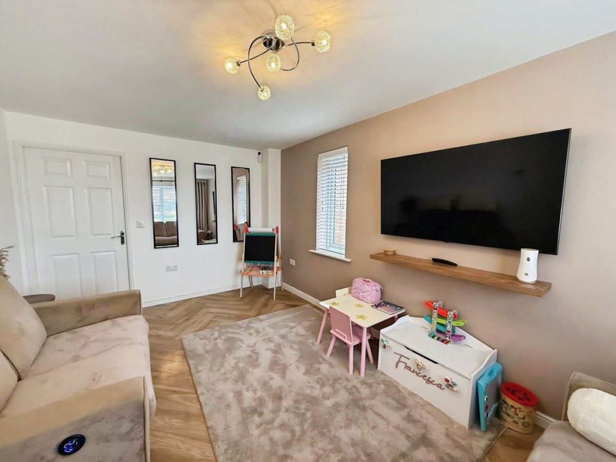 Swan Lane, New Ollerton,