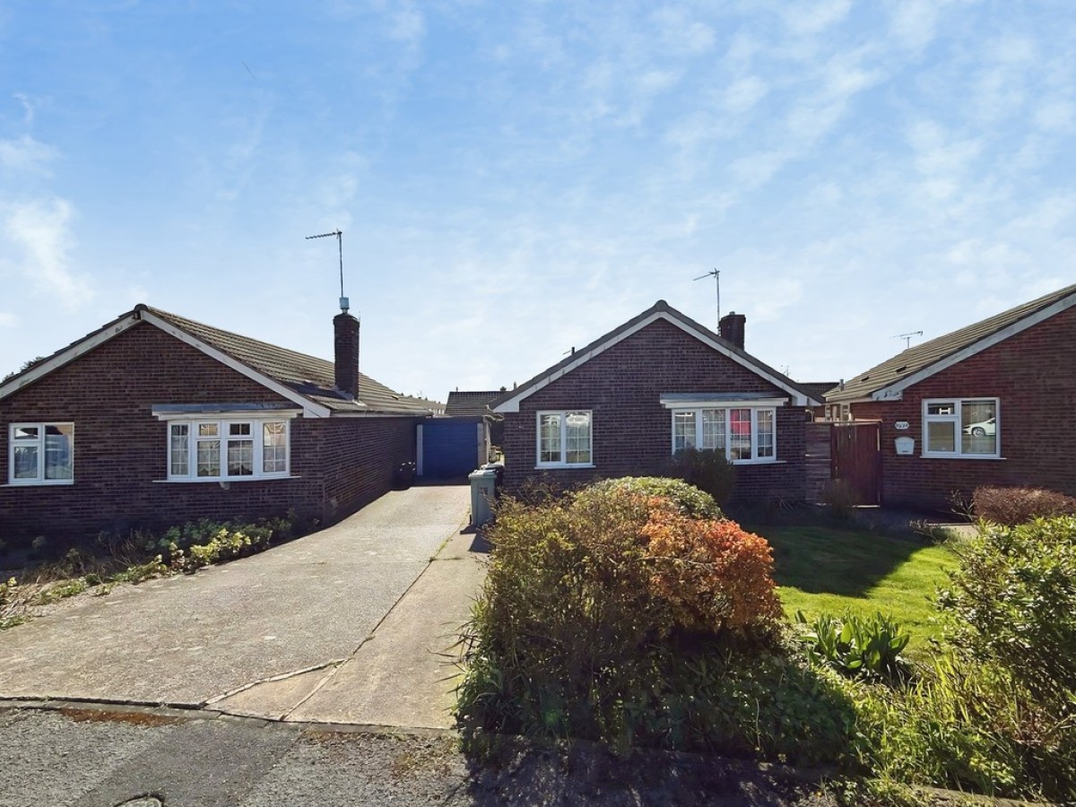 Pavillion Gardens , New Houghton