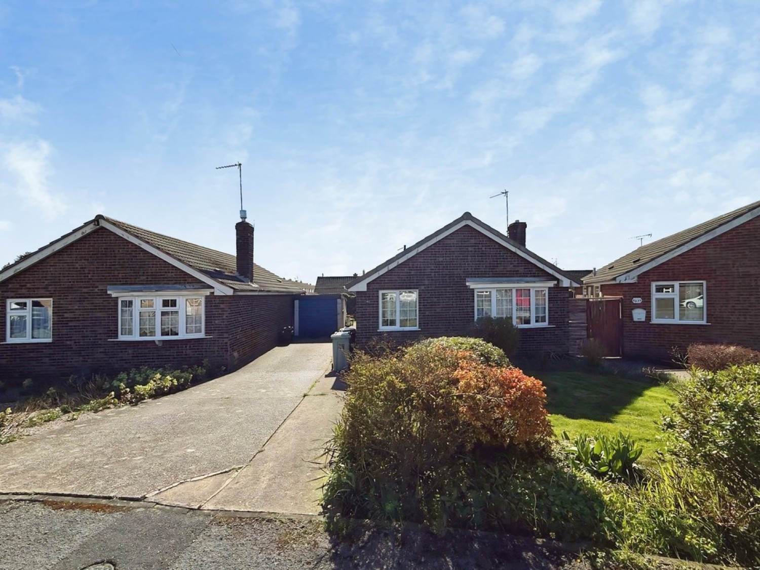 2 bedroom Bungalow for Auction Pavillion Gardens , New Houghton