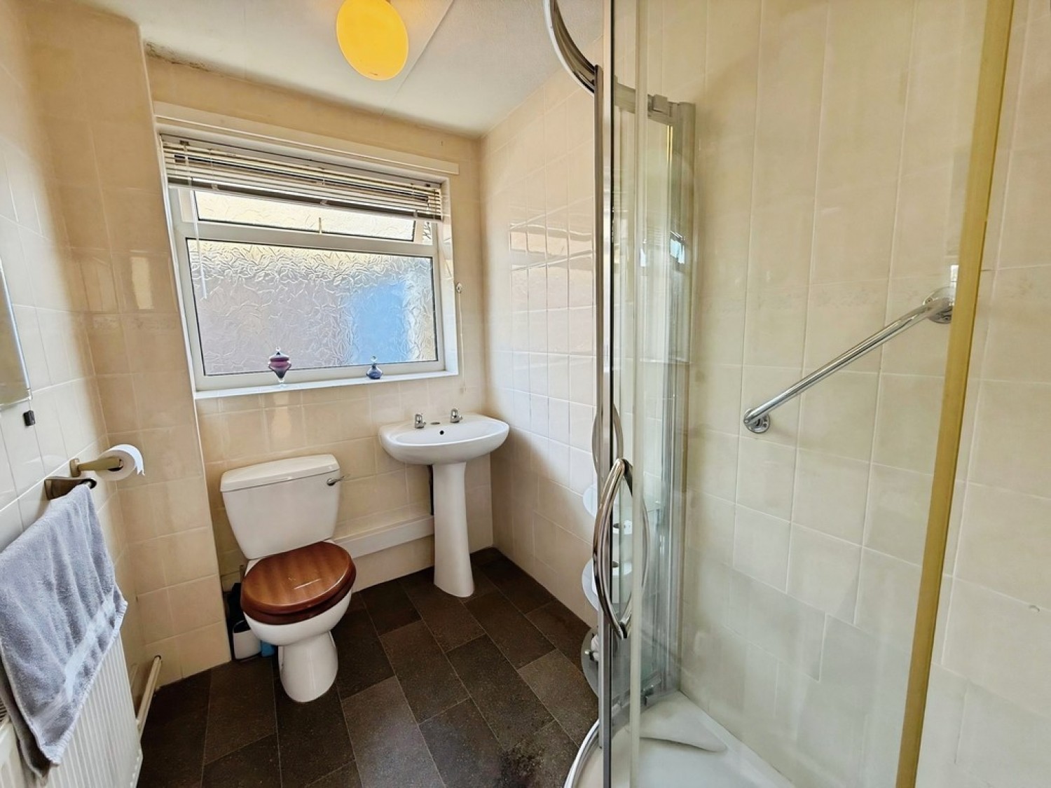 2 bedroom Bungalow for Auction Pavillion Gardens , New Houghton