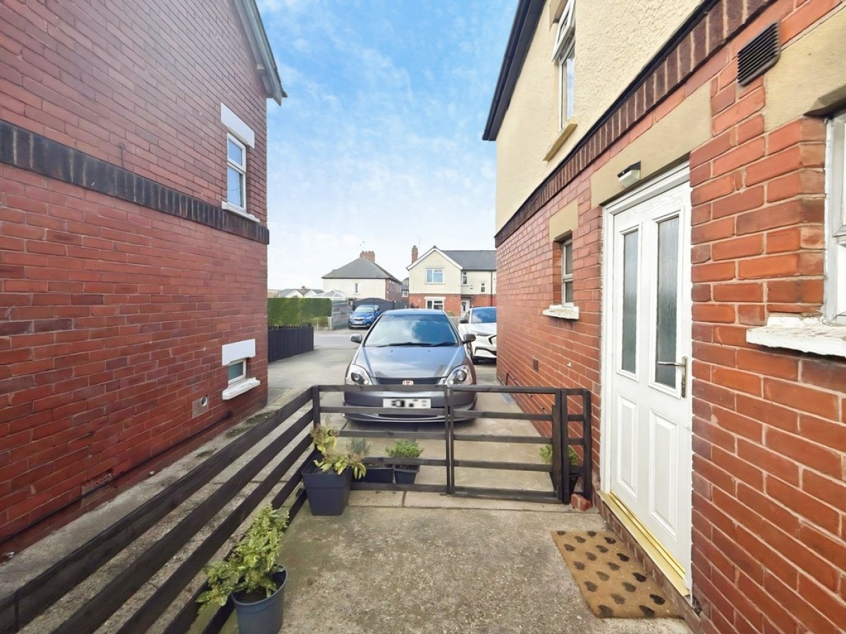 Greenwood Avenue, Mansfield Woodhouse