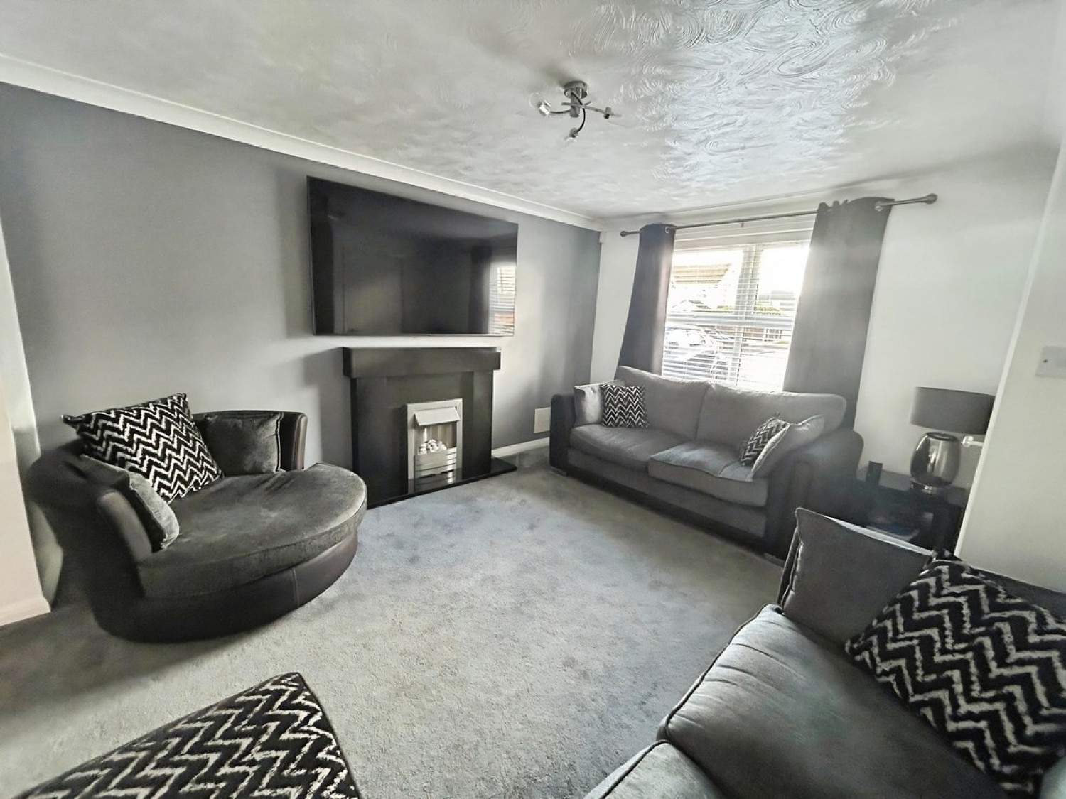 3 bedroom House for Sale Orchid Way, Shirebrook, Mansfield