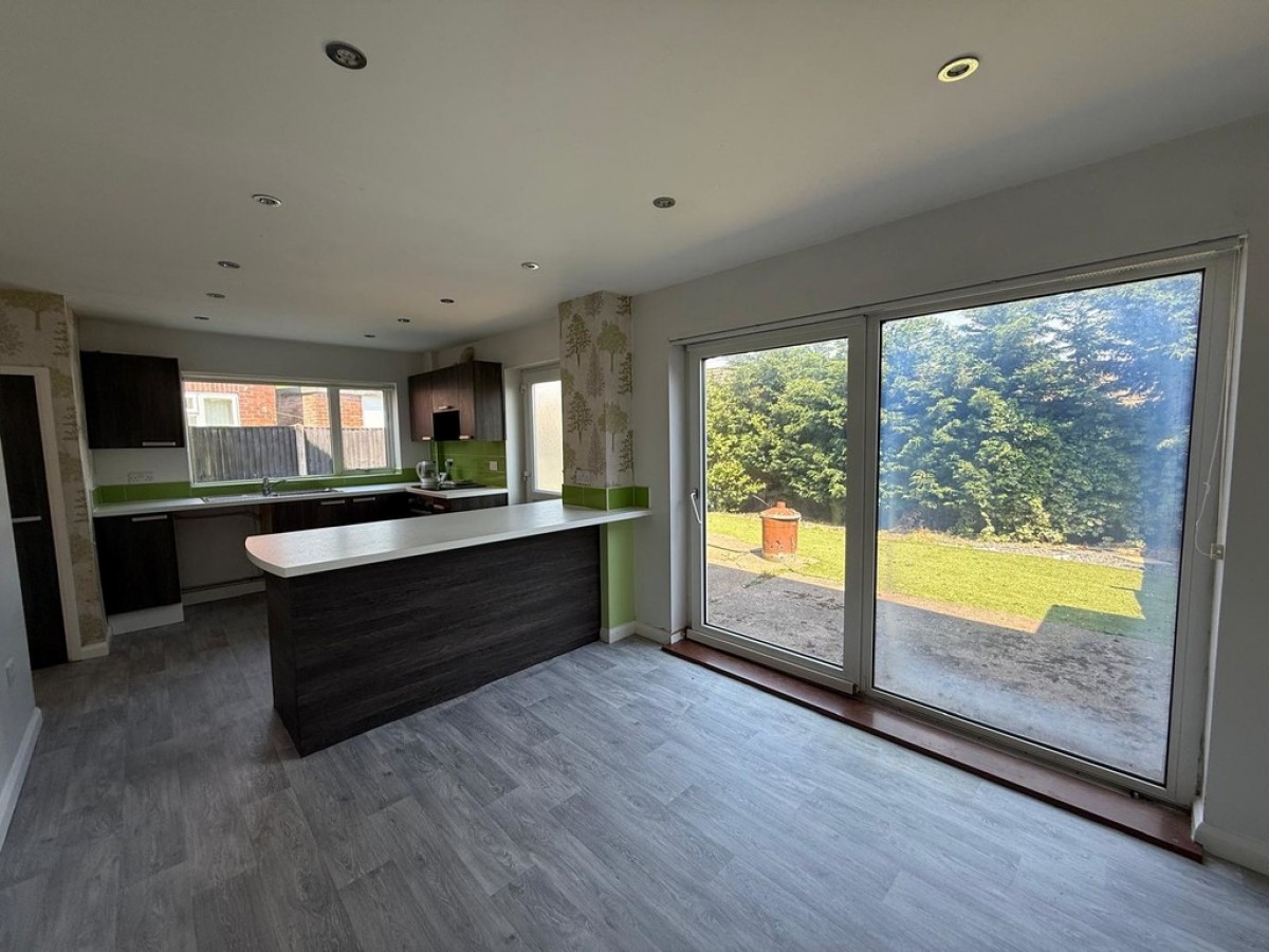 Preston Road , Rainworth