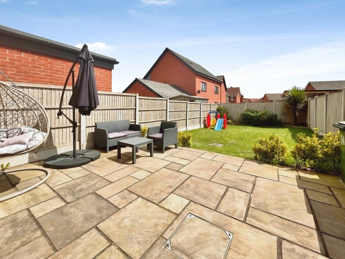 Caraway Drive, Shirebrook, Mansfield