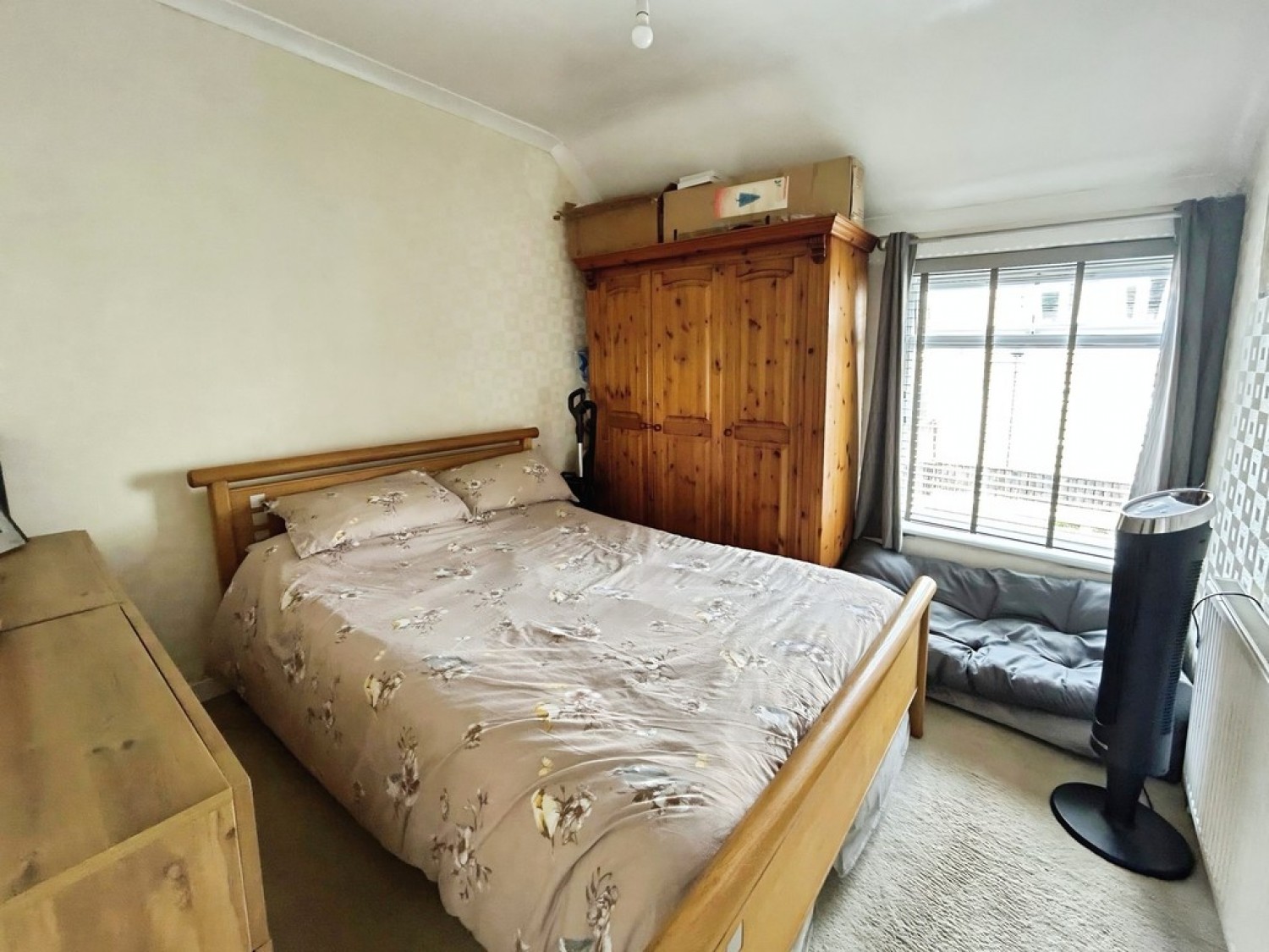 3 bedroom House for Sale Ninth Avenue, Forest Town, Mansfield