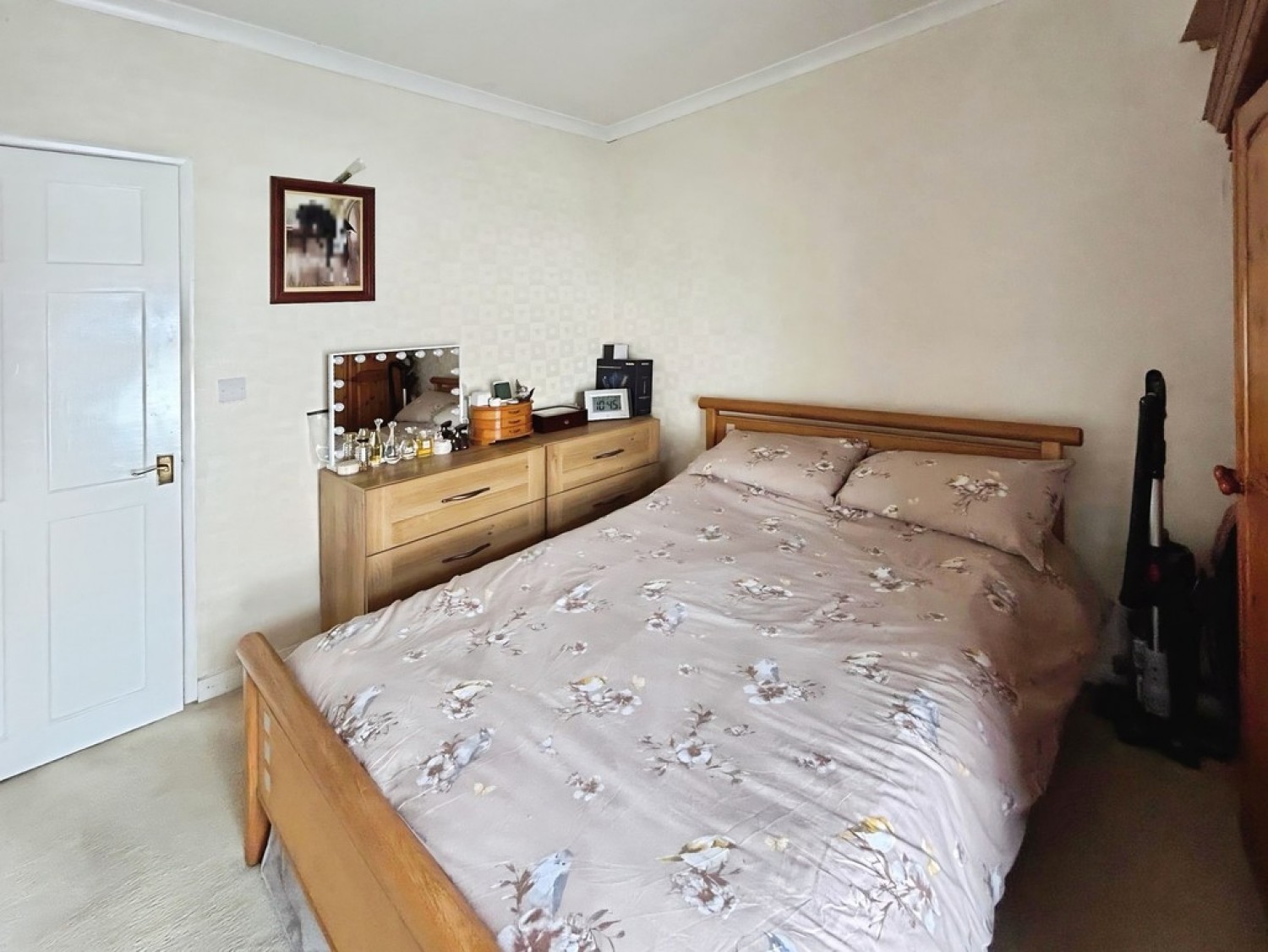 3 bedroom House for Sale Ninth Avenue, Forest Town, Mansfield
