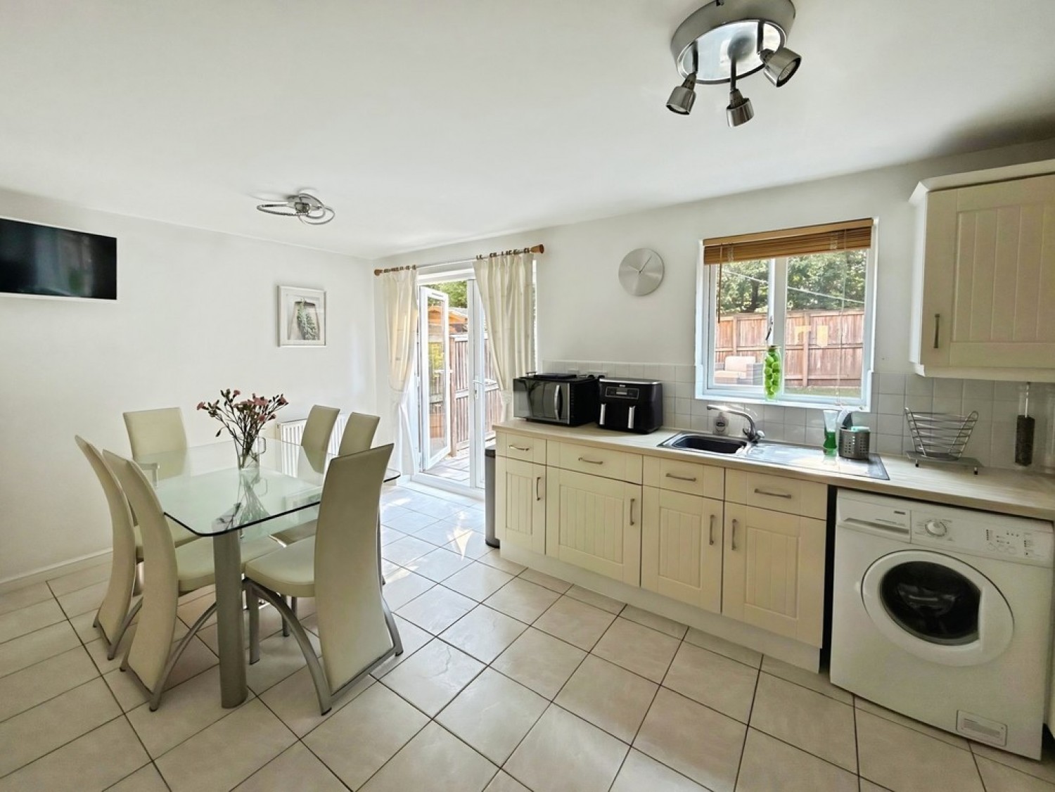 3 bedroom House for Sale Cobblestone Drive, Berry Hill Quarry, Mansfield