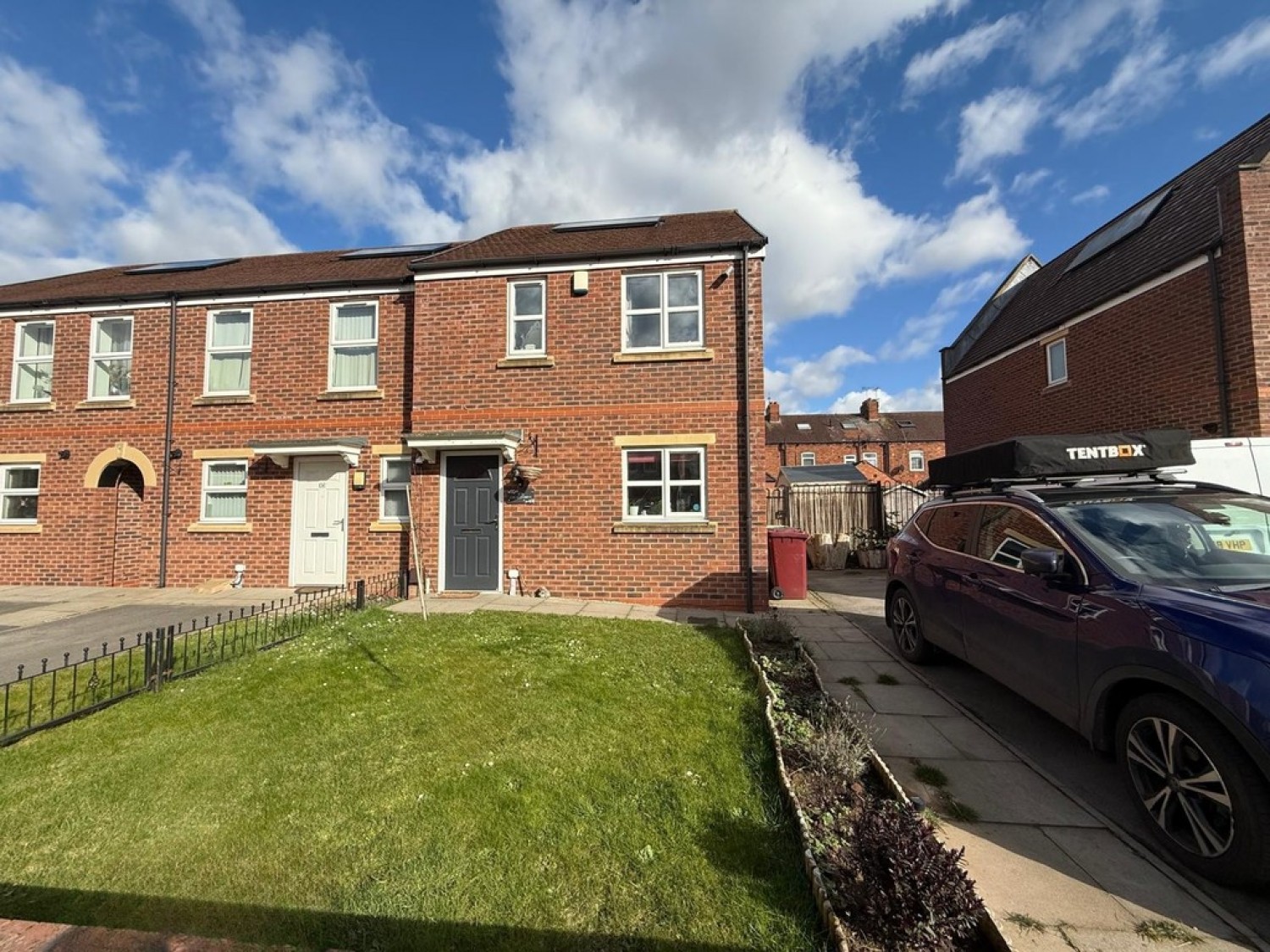 3 bedroom House for Sale Church Drive , Shirebrook