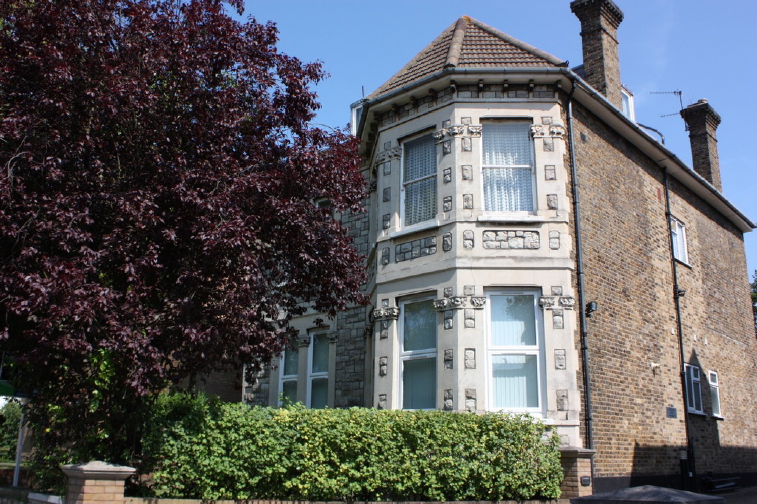 1 bedroom Flat for Letting Birdhurst Rise, South Croydon