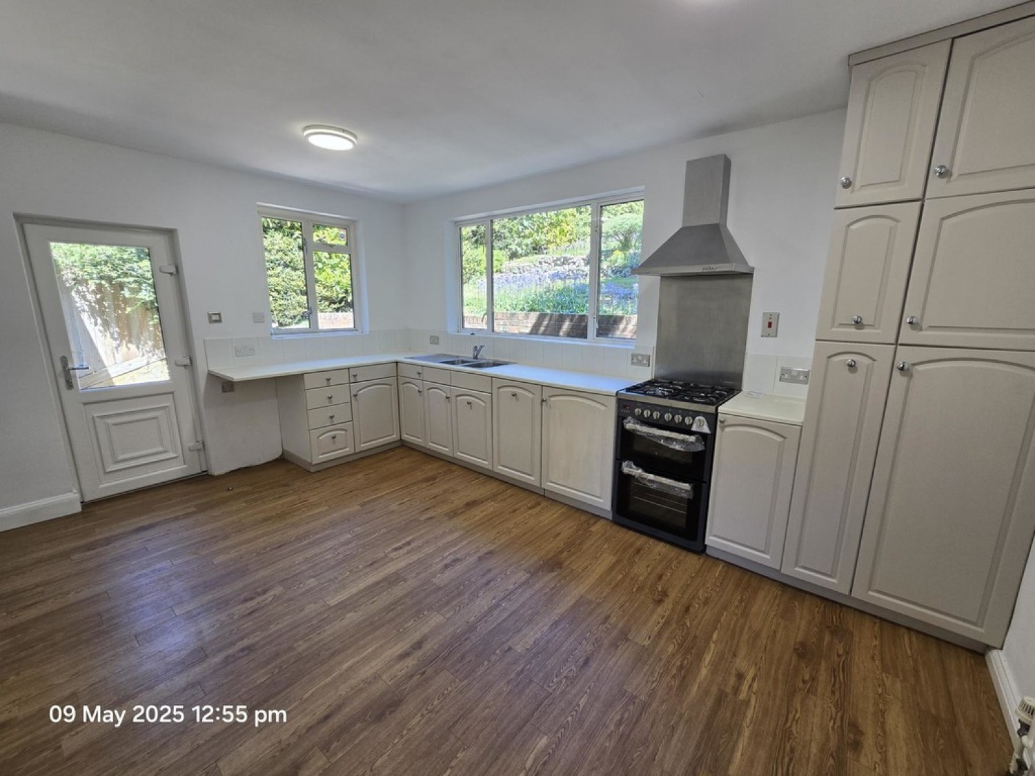 4 bedroom House in Haydn Avenue, Purley