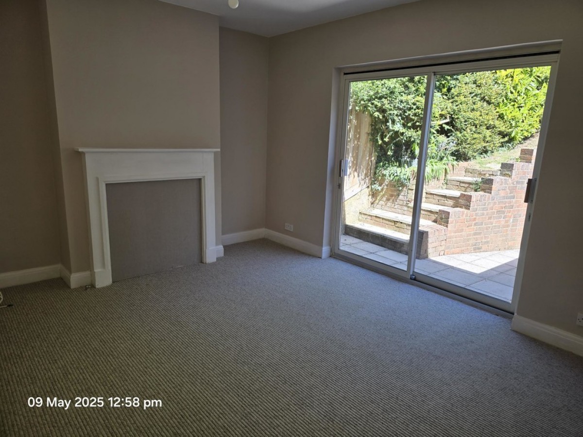 Haydn Avenue, Purley