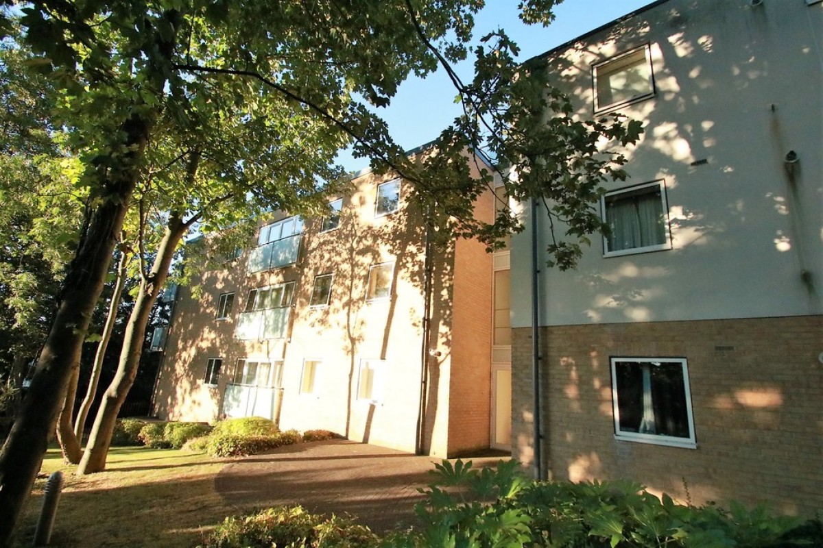 Sanderstead Road, South Croydon