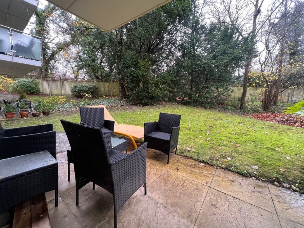 Sanderstead Road, South Croydon