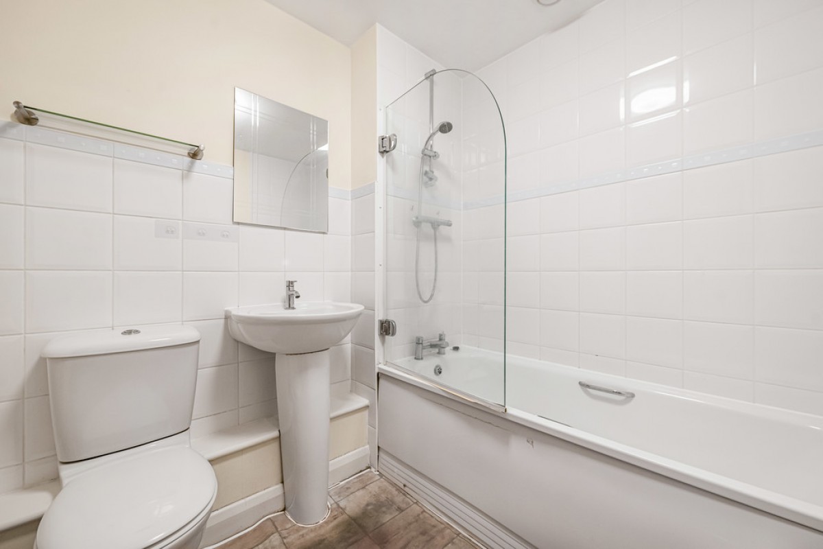 City House, 420 London Road