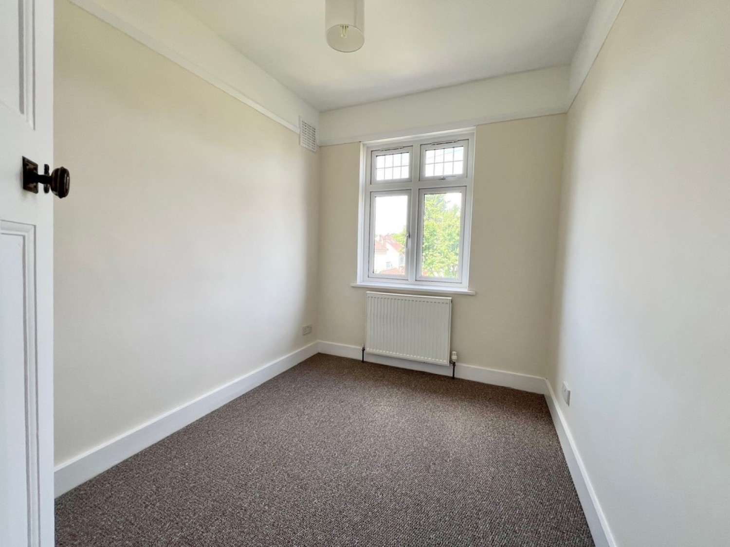 3 bedroom House for Letting Norman Avenue, South Croydon