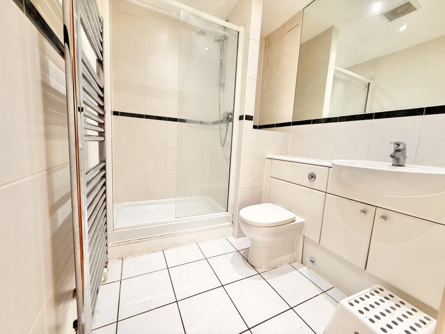 Innova Court, Leslie Park Road
