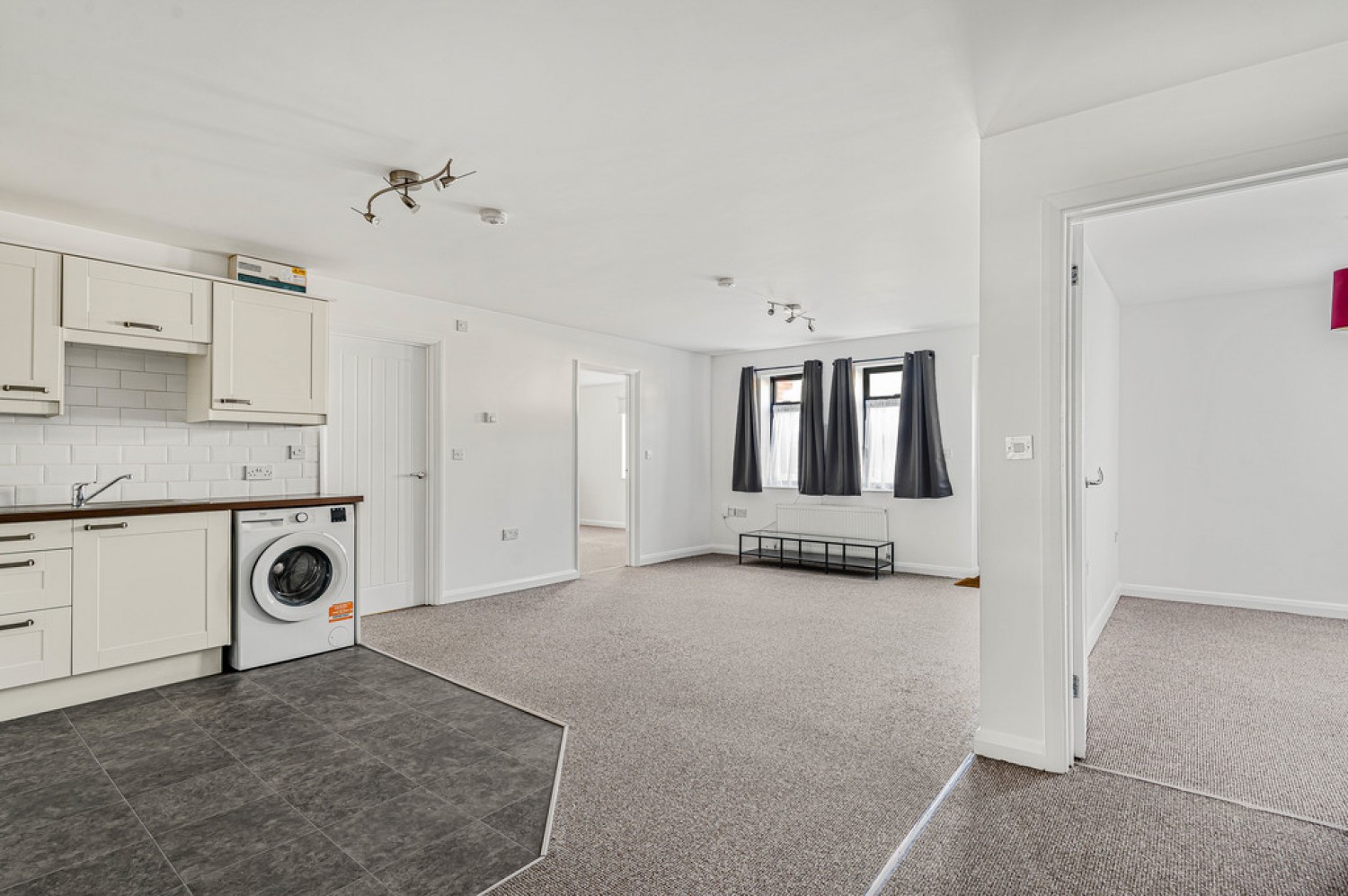 2 bedroom Flat in Sussex Road, South Croydon