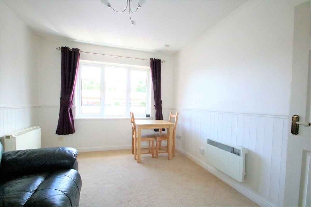 Darmaine Close, South Croydon