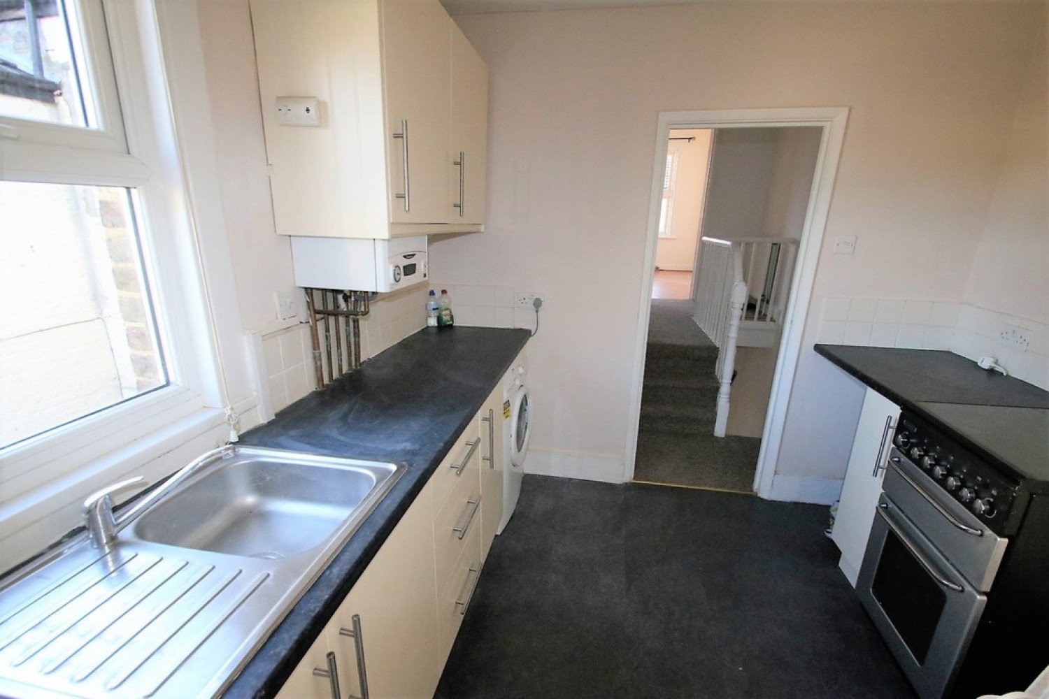 1 bedroom Flat for Letting Dartnell Road, Croydon