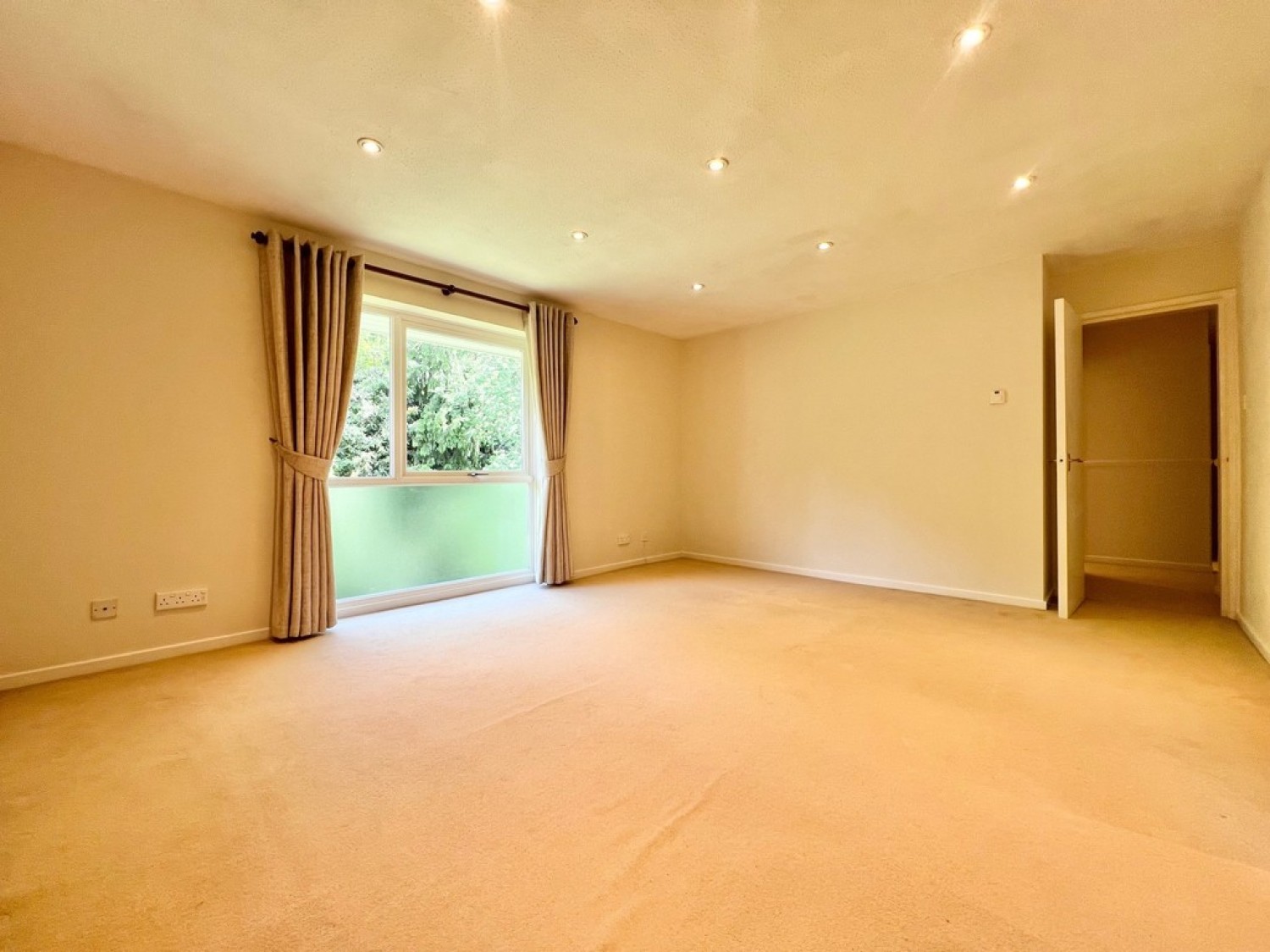 Wettern Close, Sanderstead, Surrey