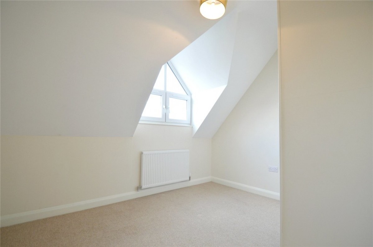 23 Grenaby Road, East Croydon